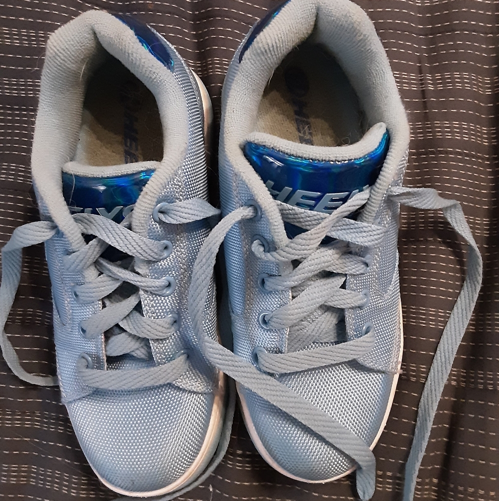 HEELYS roller sneaker